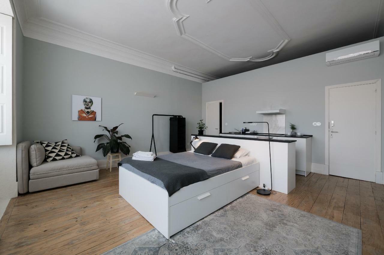 פורטו Baixa24 •P2R• Bright Apt In Vibrant Downtown מראה חיצוני תמונה