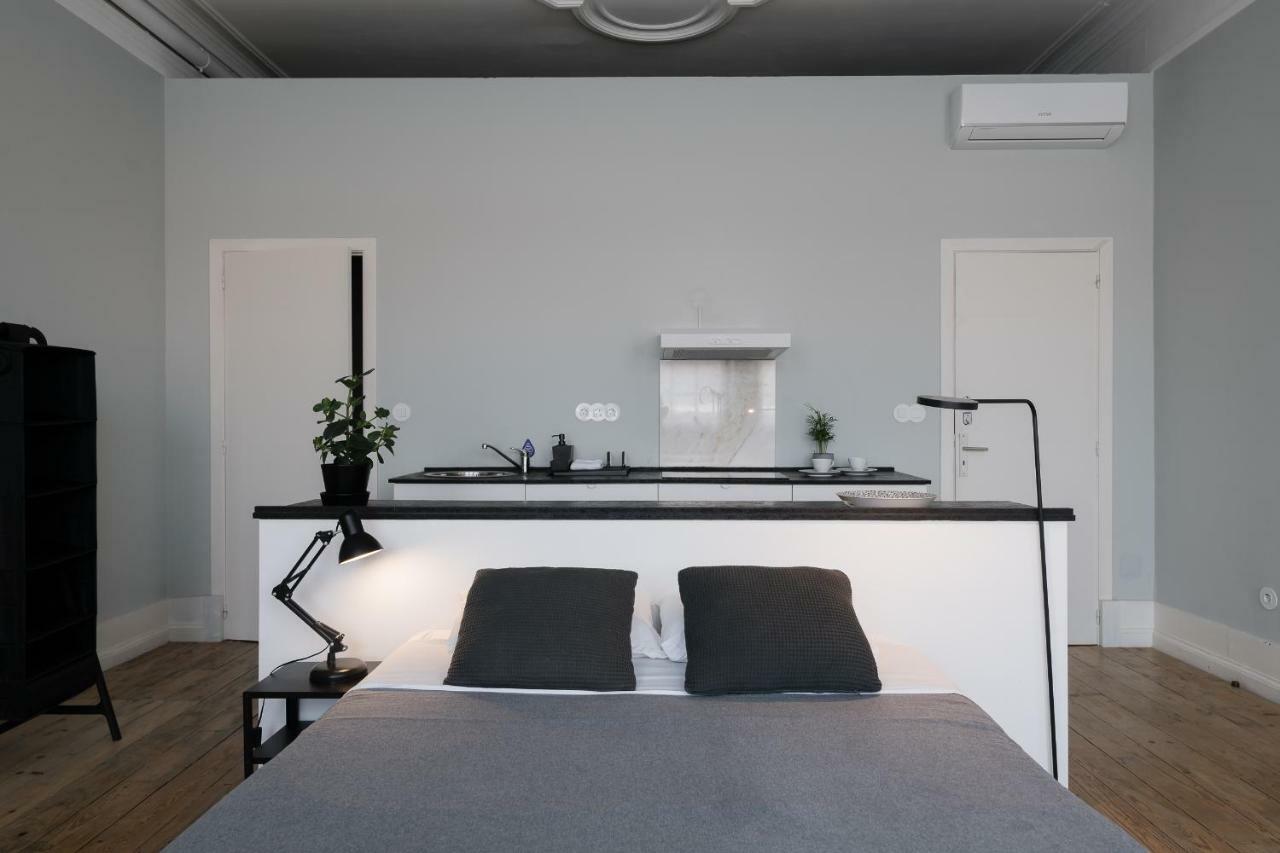 פורטו Baixa24 •P2R• Bright Apt In Vibrant Downtown מראה חיצוני תמונה
