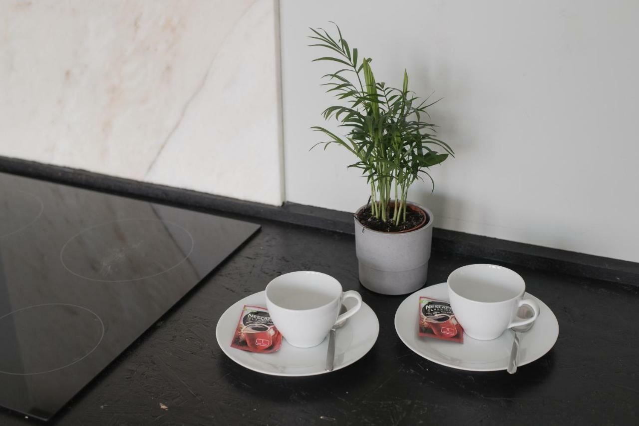 פורטו Baixa24 •P2R• Bright Apt In Vibrant Downtown מראה חיצוני תמונה